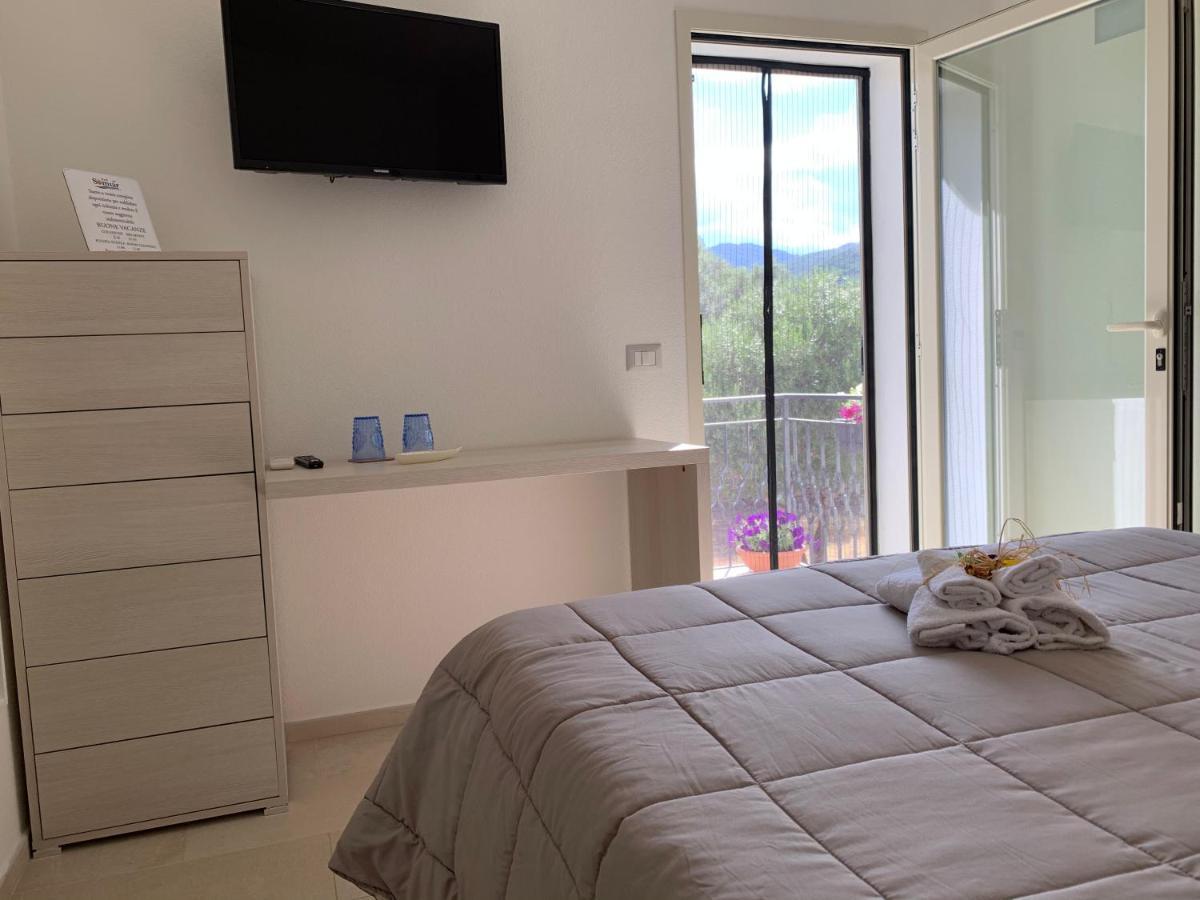 B&B Somiar San Teodoro  Zewnętrze zdjęcie
