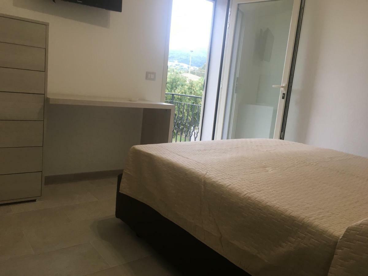 B&B Somiar San Teodoro  Zewnętrze zdjęcie